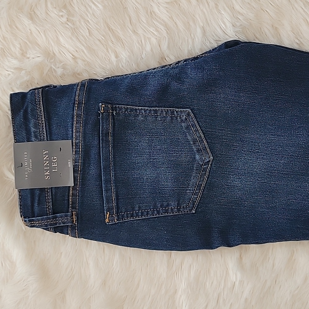 The Limited Dark Wash Skinny Jeans Women Size 2R NWT - Picture 3 of 11